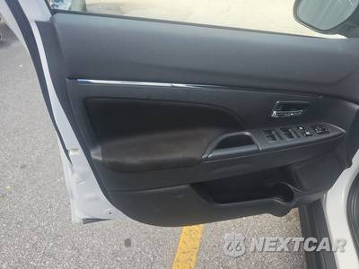 2022 Mitsubishi Outlander Sport 2.0 S - zdjęcie 9 z 18 - miniatura