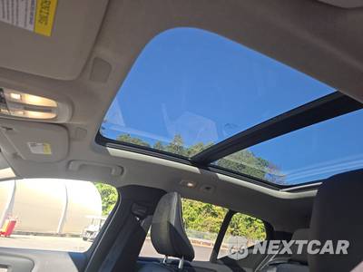 2024 Volvo XC40 B5 Core Bright Theme - zdjęcie 18 z 29 - miniatura