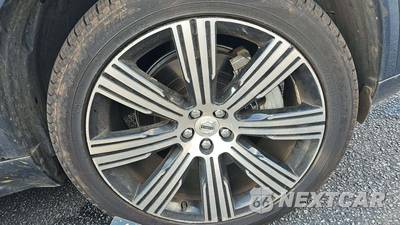 2024 Volvo XC90 Recharge Plug-In Hybrid T8 Plus Bright Theme 7-Passenger - zdjęcie 28 z 34 - miniatura