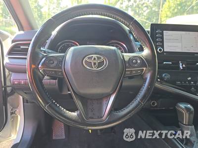 2022 Toyota Camry SE - zdjęcie 10 z 50 - miniatura