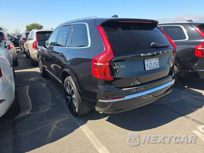 2023 Volvo XC90 B6 Plus 7-Passenger - zdjęcie 6 z 37 - miniatura