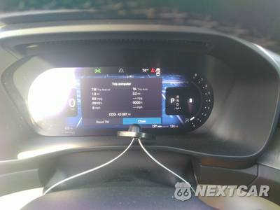 2024 Volvo XC40 B5 Plus Bright Theme - zdjęcie 21 z 35 - miniatura