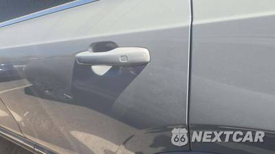 2026 Volvo XC90 B6 Plus 7-Passenger - zdjęcie 33 z 34 - miniatura
