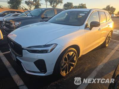 2026 Volvo XC60 B5 Plus - zdjęcie 1 z 37 - miniatura