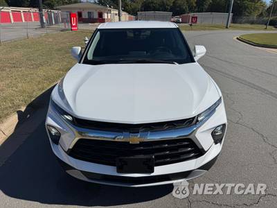 2025 Chevrolet Blazer LT 2LT - zdjęcie 2 z 31 - miniatura
