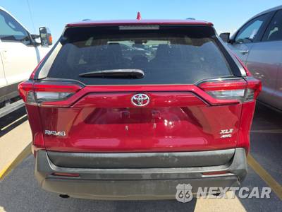 2020 Toyota RAV4 XLE Premium - zdjęcie 5 z 26 - miniatura