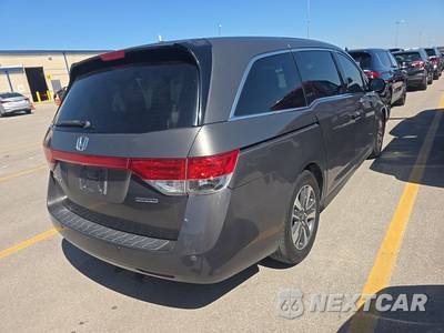 2017 Honda Odyssey Touring - zdjęcie 4 z 32 - miniatura