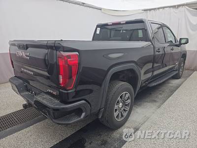 2024 GMC Sierra 1500 AT4 Crew Cab Medium Bed - zdjęcie 4 z 30 - miniatura