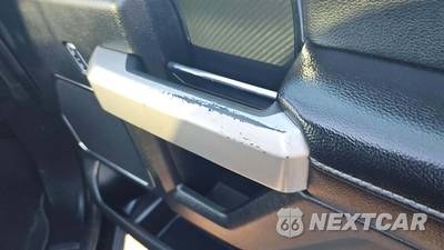 2019 Ford F-150 Lariat Crew Cab Medium Bed - zdjęcie 34 z 38 - miniatura