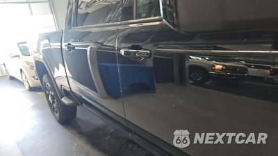 2026 GMC Sierra 2500HD AT4 Crew Cab Medium Bed - zdjęcie 23 z 24 - miniatura