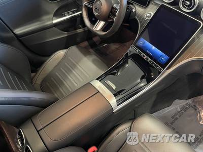2023 Mercedes-Benz C 300 Sedan - zdjęcie 40 z 51 - miniatura