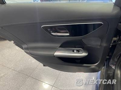 2023 Mercedes-Benz C 300 Sedan - zdjęcie 31 z 51 - miniatura