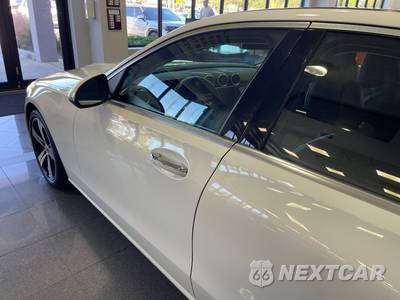 2022 Mercedes-Benz C 300 Sedan - zdjęcie 13 z 51 - miniatura