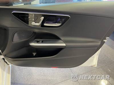 2022 Mercedes-Benz C 300 Sedan - zdjęcie 36 z 51 - miniatura