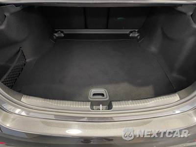 2023 Mercedes-Benz C 300 Sedan - zdjęcie 34 z 51 - miniatura