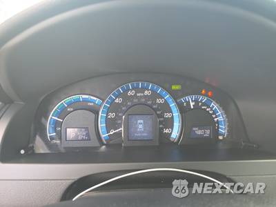 2013 Toyota Camry Hybrid XLE - zdjęcie 18 z 46 - miniatura