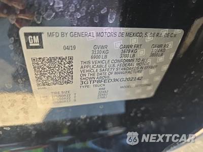2019 GMC Sierra 1500 Denali Crew Cab Short Bed 5SA - zdjęcie 17 z 27 - miniatura