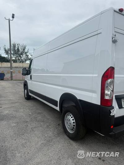 2025 Ram ProMaster 2500 Cargo Van Tradesman w/Passenger Seat High Roof 159.0" WB - zdjęcie 2 z 9 - miniatura