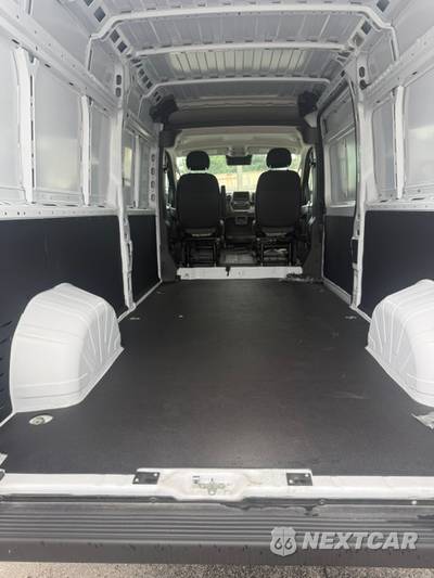 2025 Ram ProMaster 2500 Cargo Van Tradesman w/Passenger Seat High Roof 159.0" WB - zdjęcie 3 z 9 - miniatura