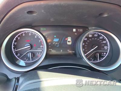 2021 Toyota Camry XLE - zdjęcie 18 z 34 - miniatura