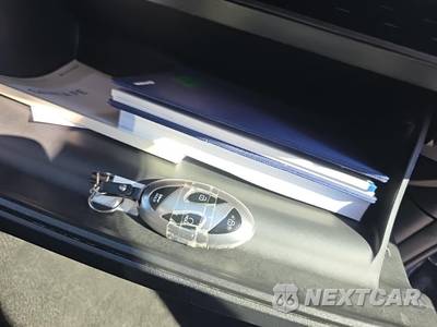 2025 Hyundai Santa Fe Limited - zdjęcie 23 z 24 - miniatura