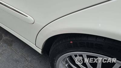 2005 Mercedes-Benz E 500 Sedan - zdjęcie 37 z 45 - miniatura