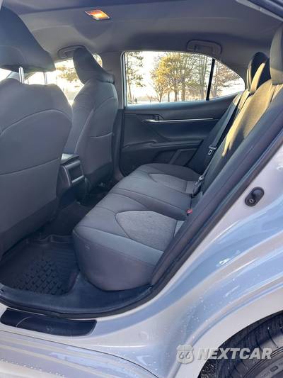 2023 Toyota Camry LE - zdjęcie 2 z 20 - miniatura