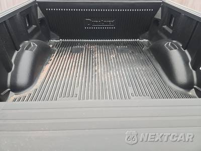 2025 Ford F-150 XLT Crew Cab Short Bed - zdjęcie 17 z 26 - miniatura