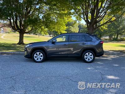 2019 Toyota RAV4 LE - zdjęcie 7 z 14 - miniatura