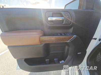 2020 Chevrolet Silverado 1500 High Country Crew Cab Medium Bed 3LZ - zdjęcie 9 z 33 - miniatura