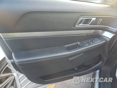 2018 Ford Explorer XLT - zdjęcie 9 z 18 - miniatura