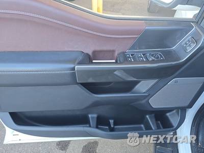 2023 Ford F-150 LARIAT Crew Cab Short Bed - zdjęcie 9 z 18 - miniatura