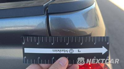 2022 GMC Canyon AT4 Crew Cab Long Bed w/Leather - zdjęcie 27 z 28 - miniatura