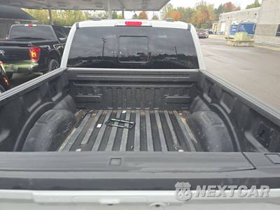 2023 Ford F-150 LARIAT Crew Cab Short Bed - zdjęcie 16 z 21 - miniatura