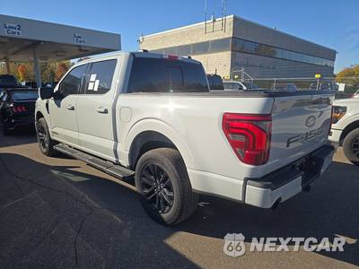 2024 Ford F-150 Hybrid Lariat Crew Cab Short Bed - zdjęcie 6 z 20 - miniatura