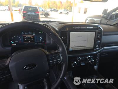 2024 Ford F-150 XLT Crew Cab Short Bed - zdjęcie 11 z 17 - miniatura