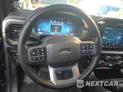 2026 Ford F-150 LARIAT Crew Cab Short Bed - zdjęcie 10 z 19 - miniatura