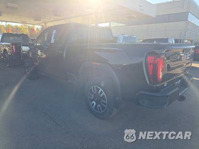 2023 GMC Sierra 2500HD AT4 Crew Cab Medium Bed - zdjęcie 6 z 23 - miniatura