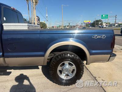 2006 Ford Super Duty F-250 Lariat Extended Cab Long Bed w/Rear Doors - zdjęcie 10 z 45 - miniatura