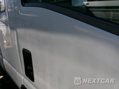 2019 Isuzu NPR HD Base Low Cab Crew - zdjęcie 15 z 19 - miniatura