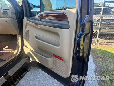 2006 Ford Super Duty F-250 Lariat Extended Cab Long Bed w/Rear Doors - zdjęcie 32 z 45 - miniatura