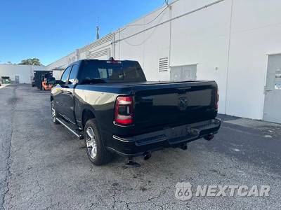 2020 Ram 1500 Sport Extended Cab Medium Bed - zdjęcie 7 z 30 - miniatura