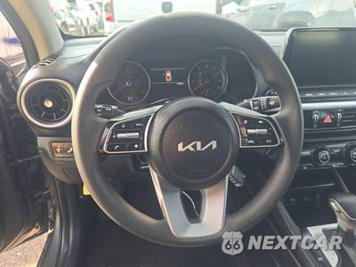 2024 Kia Forte LXS - zdjęcie 10 z 25 - miniatura