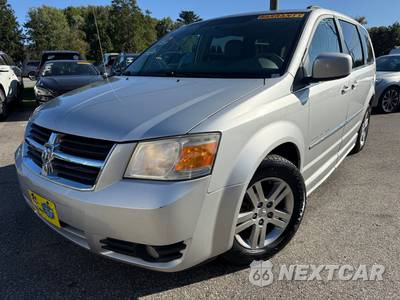 2010 Dodge Grand Caravan SXT Minivan 121.2" WB