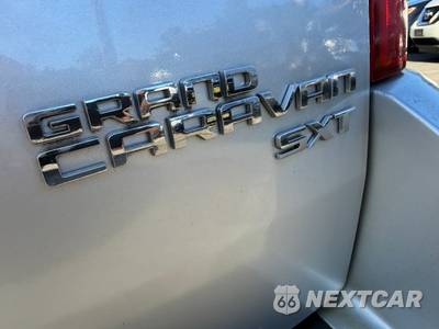 2010 Dodge Grand Caravan SXT Minivan 121.2" WB - zdjęcie 30 z 143 - miniatura