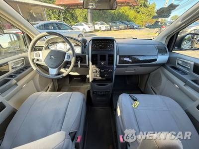 2010 Dodge Grand Caravan SXT Minivan 121.2" WB - zdjęcie 67 z 143 - miniatura
