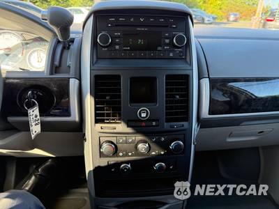 2010 Dodge Grand Caravan SXT Minivan 121.2" WB - zdjęcie 105 z 143 - miniatura