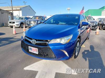 2015 Toyota Camry SE - zdjęcie 1 z 23 - miniatura