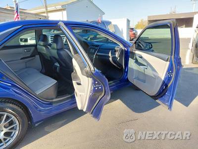 2015 Toyota Camry SE - zdjęcie 17 z 23 - miniatura