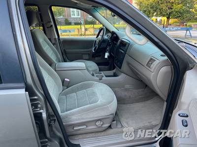 2002 Ford Explorer XLT - zdjęcie 13 z 17 - miniatura